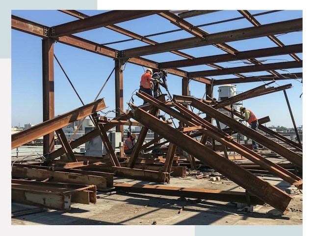 Демонтаж металлоконструкций в Астрахани от 617 руб.