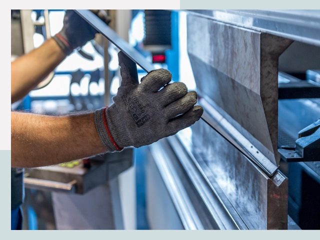 Гибка металла в Астрахани